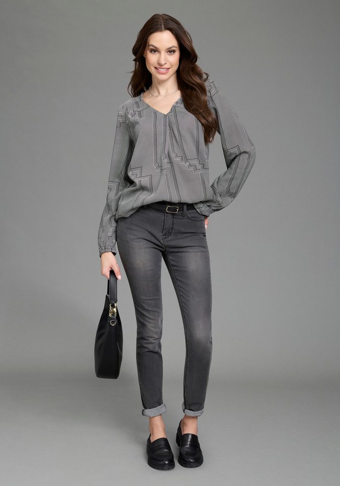 DELMAO Schlupfbluse femininer Stil, Langarm, aus Viskose, mit V-Ausschnitt – Bild 4 von 5