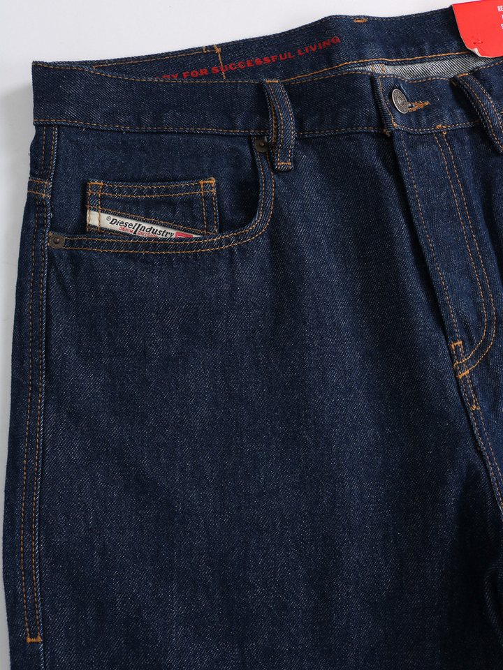Diesel Straight-Jeans klassischer Regular Fit - 2020 D-Viker Z9B85 bequemer Sitz, ohne Stretch – Bild 3 von 5
