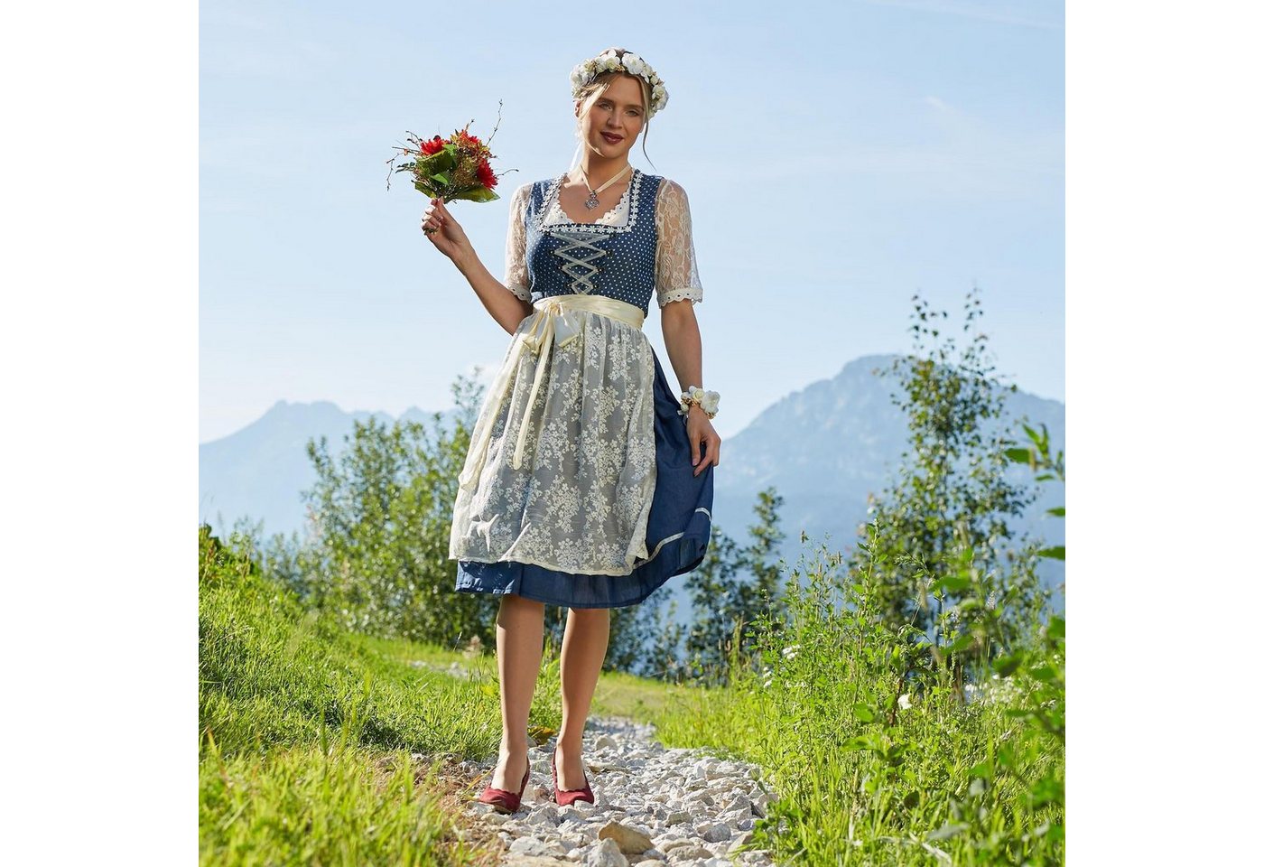 dressforfun Dirndl Midi-Dirndl, halblang, tailliert, klassischer Look, passende Schürze (Trachtenkleid, Konfektionsgröße L, blau/weiß) Reißv. rechts, Schnürung  – Bild 3 von 5