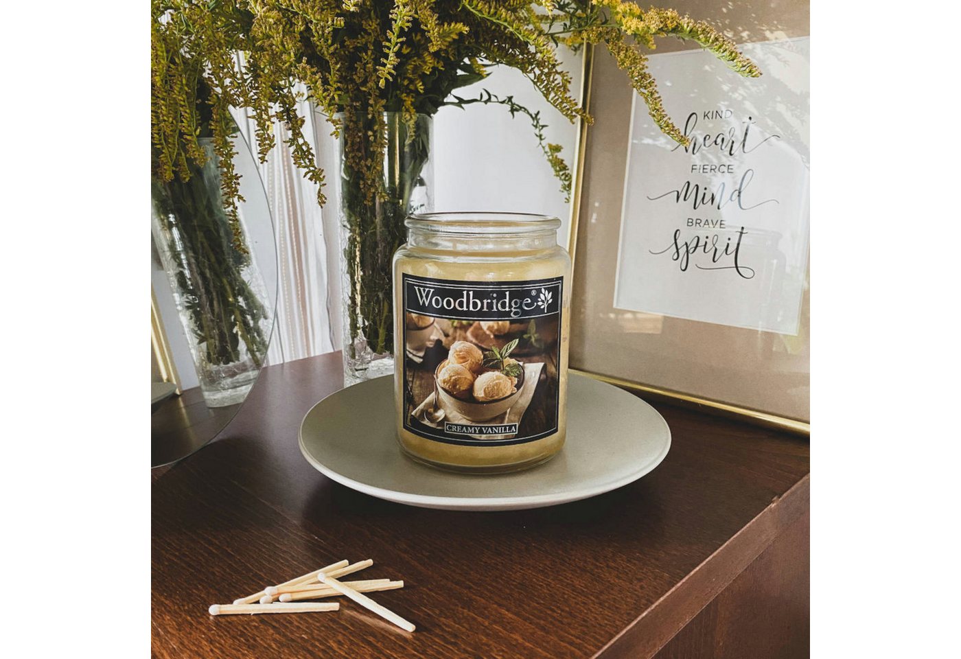 Woodbridge Duftkerze Woodbridge 130 Std (1-tlg), Creamy Vanilla – Bild 3 von 5