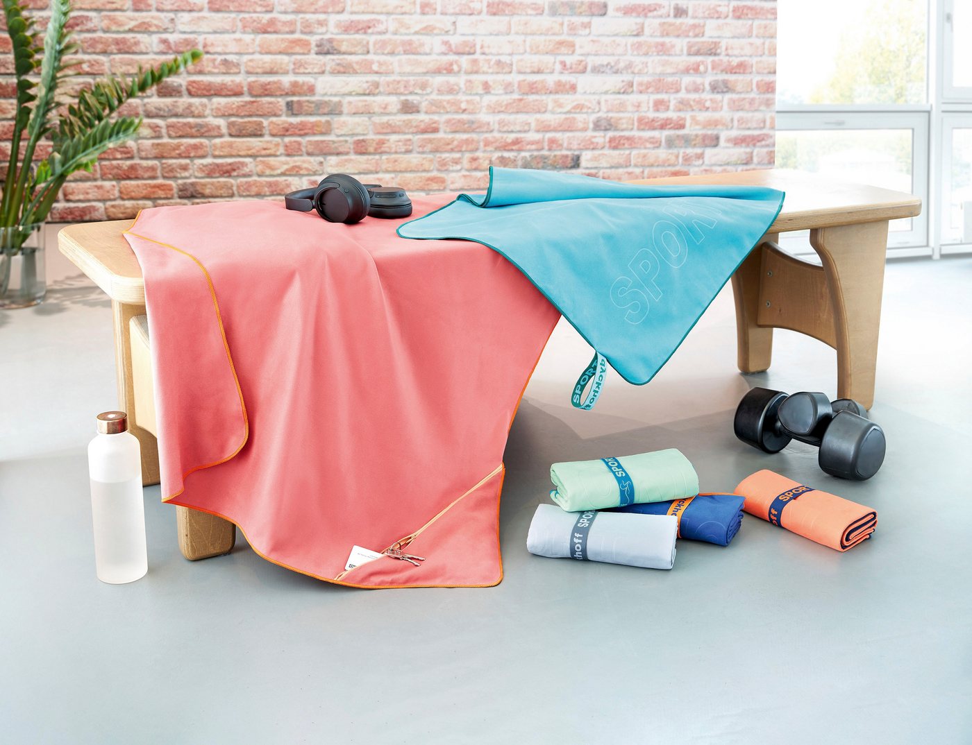 Dyckhoff Sporthandtuch Mikrofaser Sporttuch, Microfaser (1-St), auch als 2er Set erhätlich – Bild 2 von 5