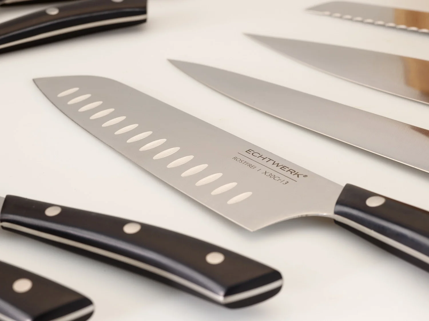 ECHTWERK Messerblock Premium (15tlg), aus Akazienholz mit Gummifüßen, Messer Set aus Klingenstahl, 15tlg – Bild 4 von 4