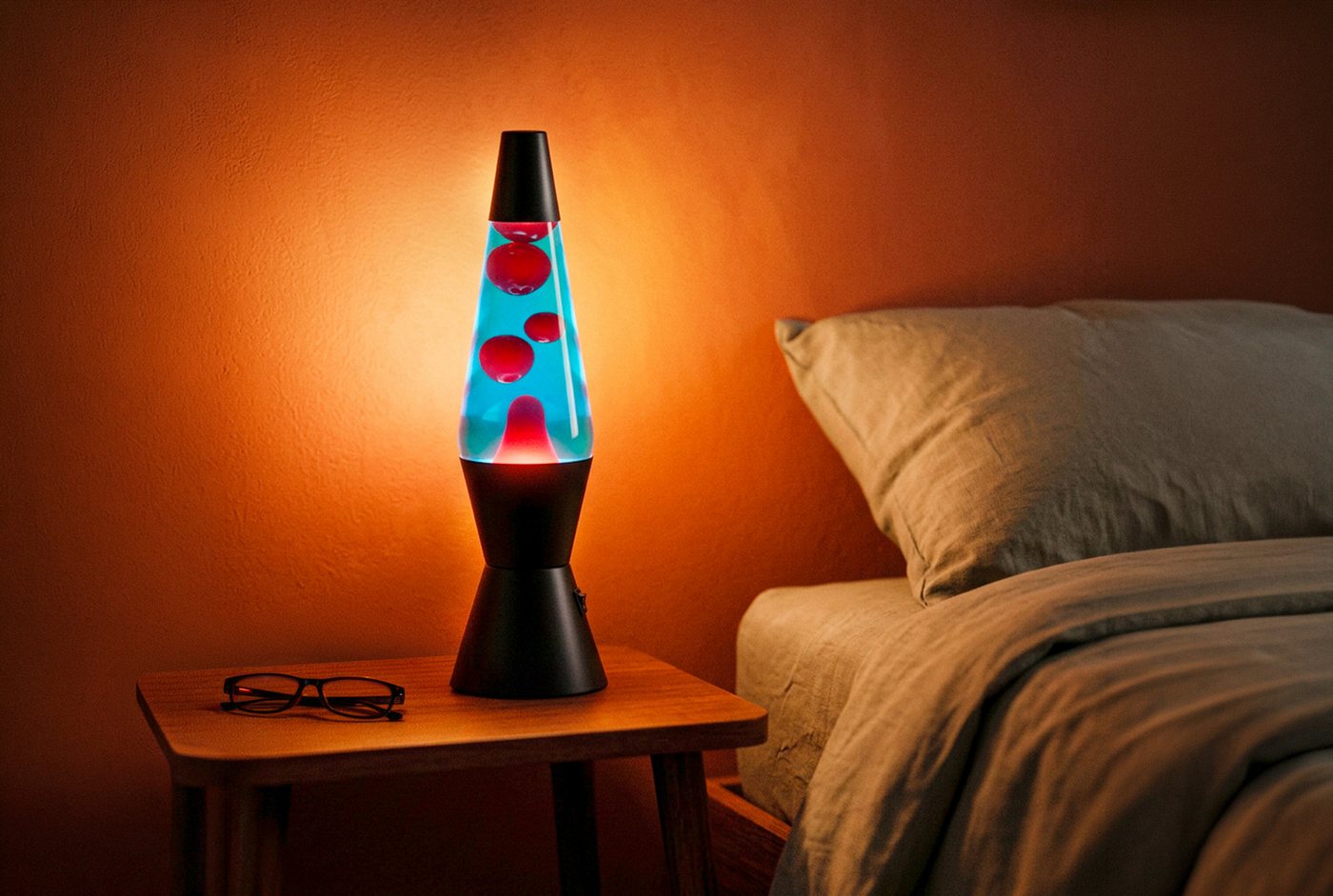 EGLO LED Tischleuchte LAVA, LED fest integriert, LED Lavalampe Lava, Deko Lampe Wassersäule, Retro Lavaleuchte – Bild 2 von 5