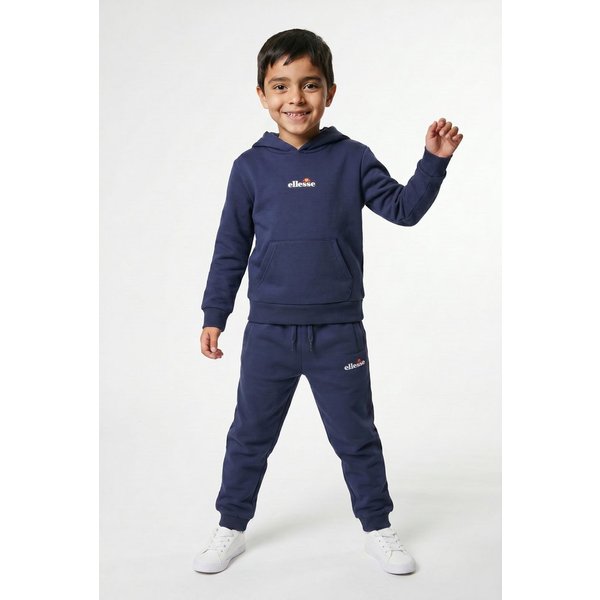 Ellesse Jogginganzug CHIVASSO JOG SUIT, aus Baumwolle und Polyester, bequeme Passform