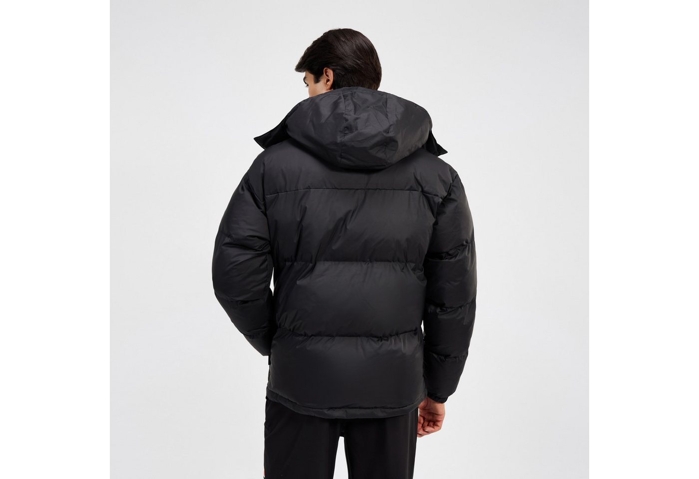 Ellesse Steppjacke DAPPIANI PADDED JACKET sportlicher Stil, für Sportmode und Streetwear, aus Polyester – Bild 2 von 5