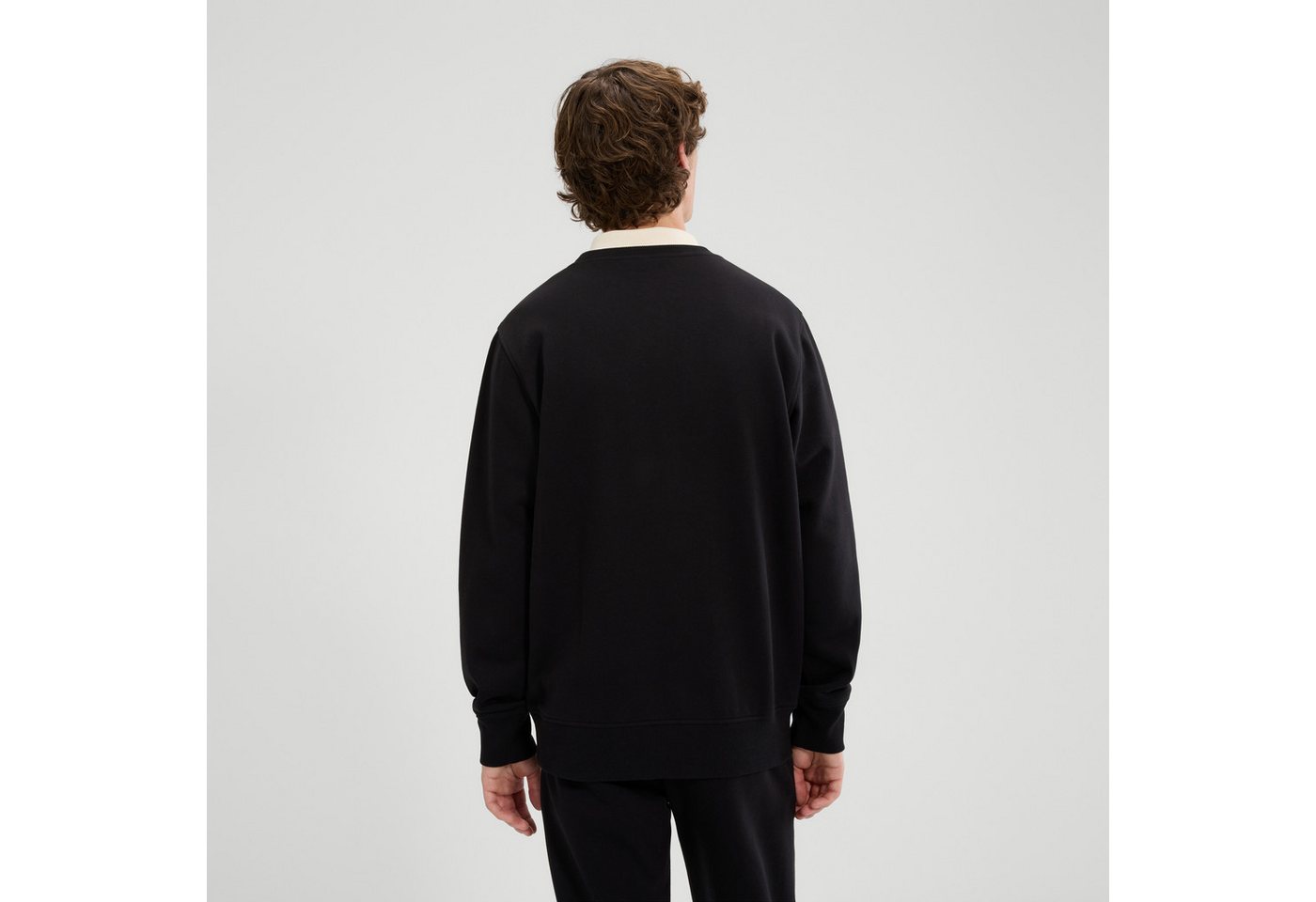 Ellesse Sweatshirt KIAMTO 2 SWEATSHIRT mit Rundhalsausschnitt, in normaler Länge, aus Baumwolle und Polyester – Bild 2 von 5