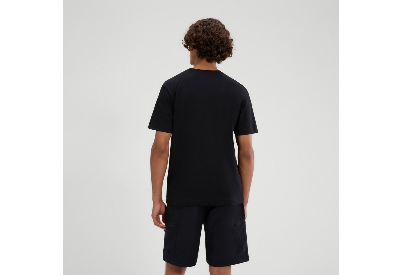 Ellesse T-Shirt VENIRE TEE Kurzarm, mit Rundhalsausschnitt, aus Baumwolle, normale Länge – Bild 2 von 5