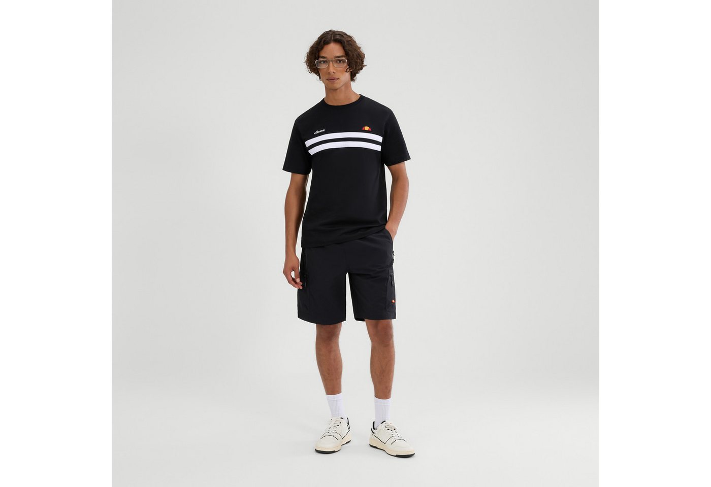 Ellesse T-Shirt VENIRE TEE Kurzarm, mit Rundhalsausschnitt, aus Baumwolle, normale Länge – Bild 4 von 5