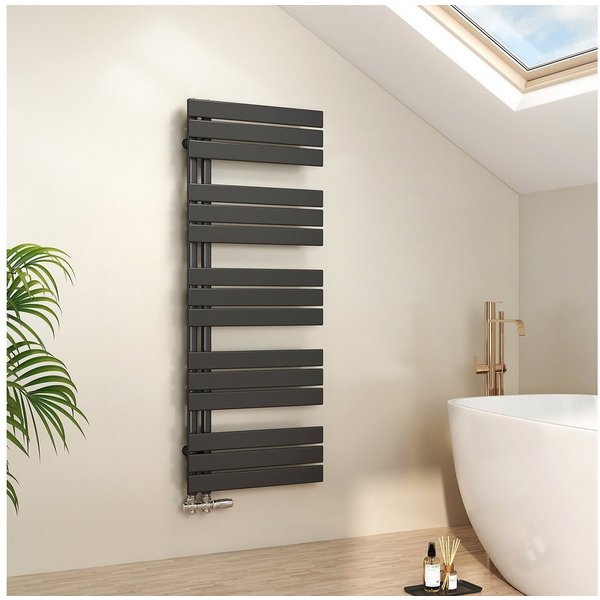 EMKE Paneelheizkörper Schwarz Flach Badheizkörper Design Handtuchtrockner, 132x50cm 661W Bad Warmwasser ohne Multiblock Seitenanschluss