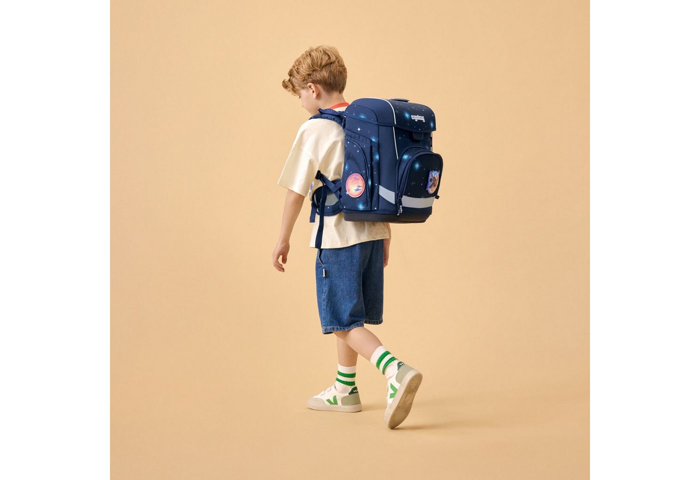 ergobag Schulranzen Schulranzen-Set CUBO LIGHT KoBärnikus 5-teilig, 25/26 (5-teilig), Superleicht, Hugging-Rückensystem, für kleine/schmale Kinder – Bild 2 von 5