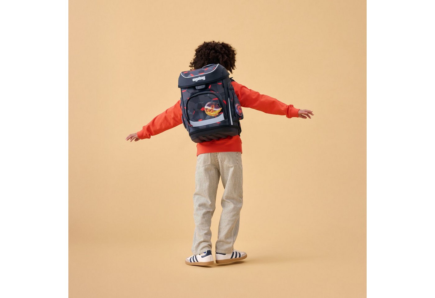 ergobag Schulranzen Schulranzen-Set CUBO TaekBärdo 5-teilig, 25/26 (5-teilig), ergonomisch, höhenverstellbar, Your-Size-System, ab 1. Klasse – Bild 2 von 5