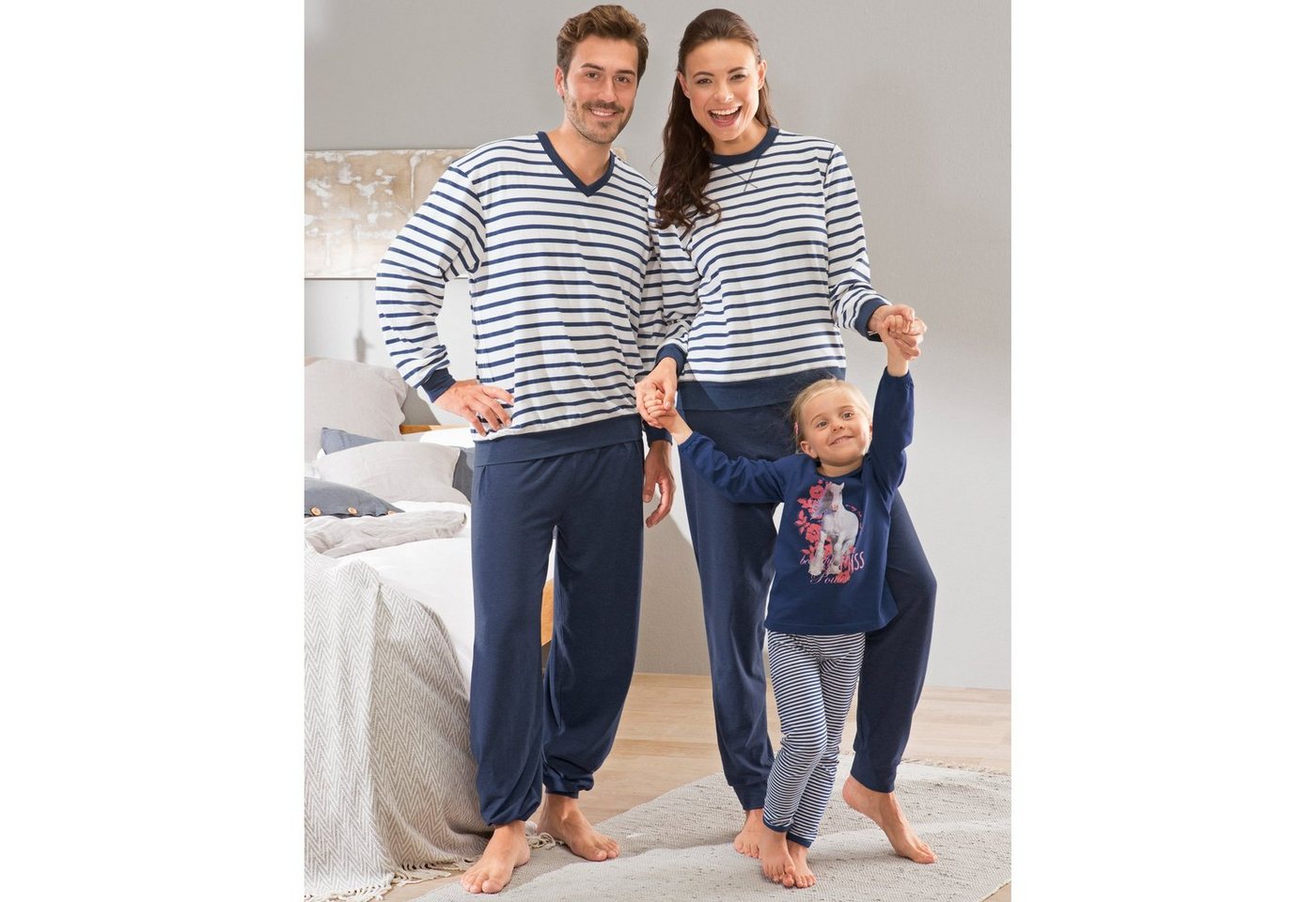 Erwin Müller Pyjama Kinder-Schlafanzug Single-Jersey Streifen: Hose, gestrickter Streifen/Tiermotive: Pferd – Bild 5 von 5