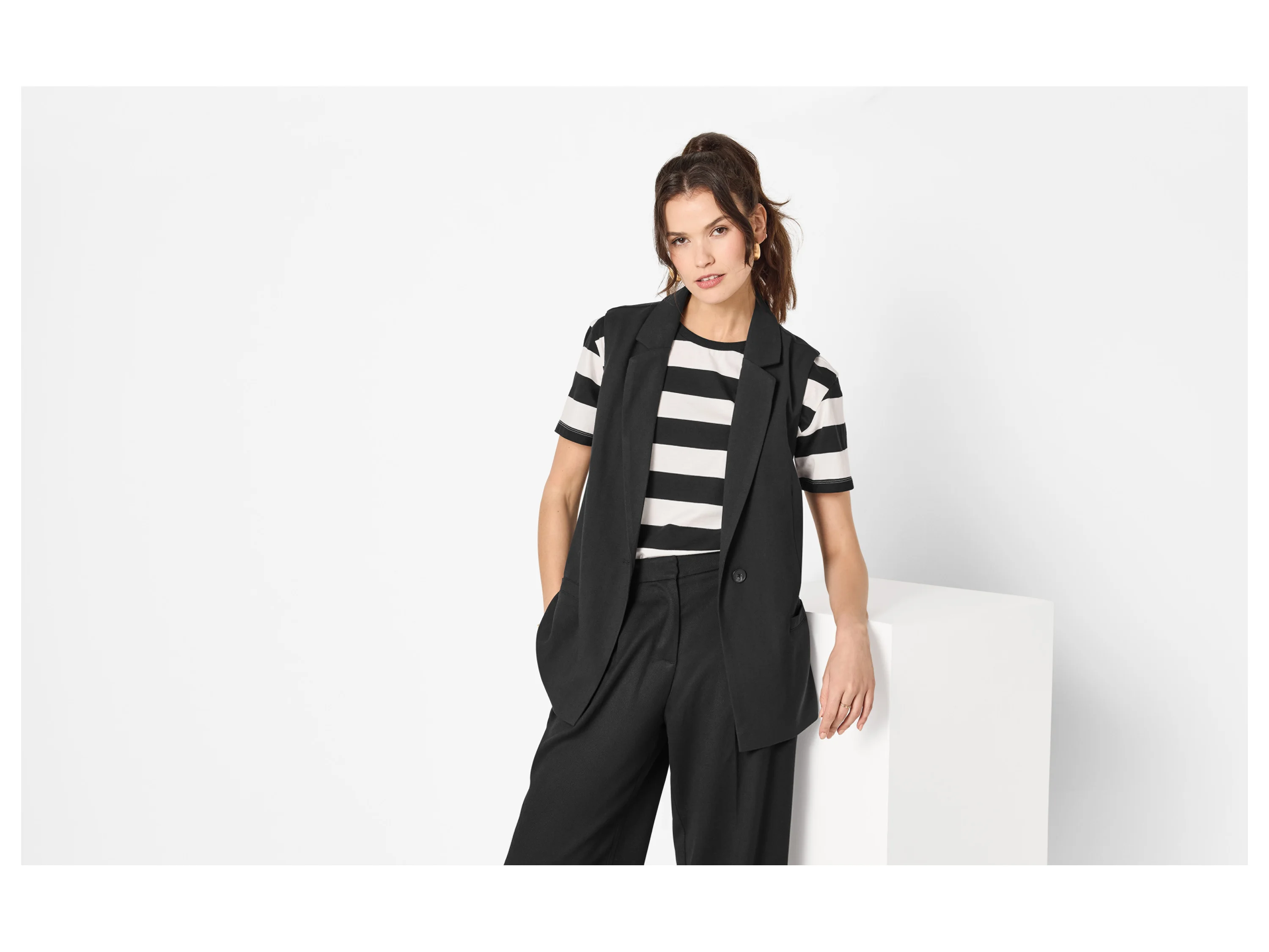 ESMARA® Damen Blazer-Weste (Schwarz, 34) – Bild 2 von 4