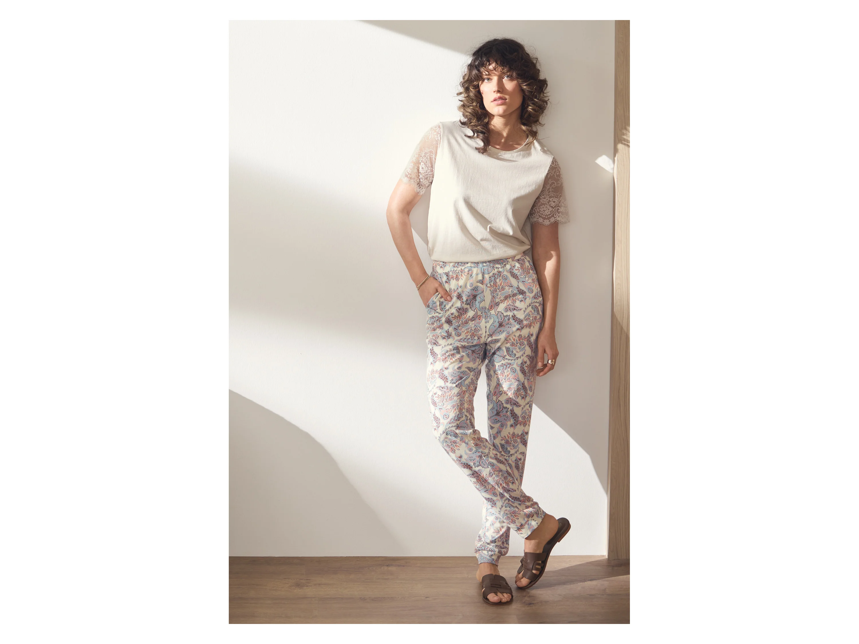 ESMARA® Damen Hose (Muster blau/weiß, XS (32/34)) – Bild 3 von 3