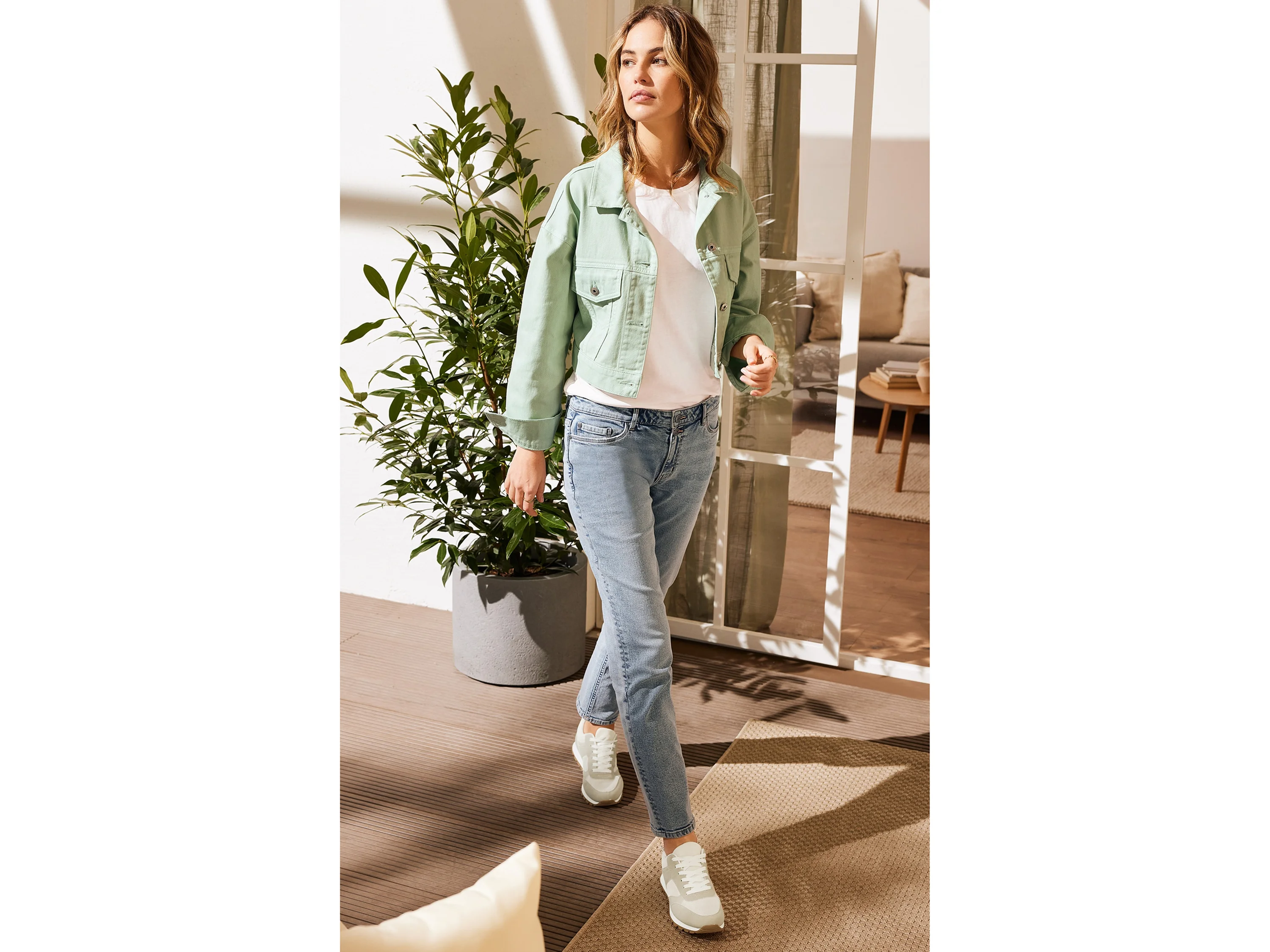 ESMARA® Damen Jeansjacke cropped (Hellgrün, 46) – Bild 4 von 4