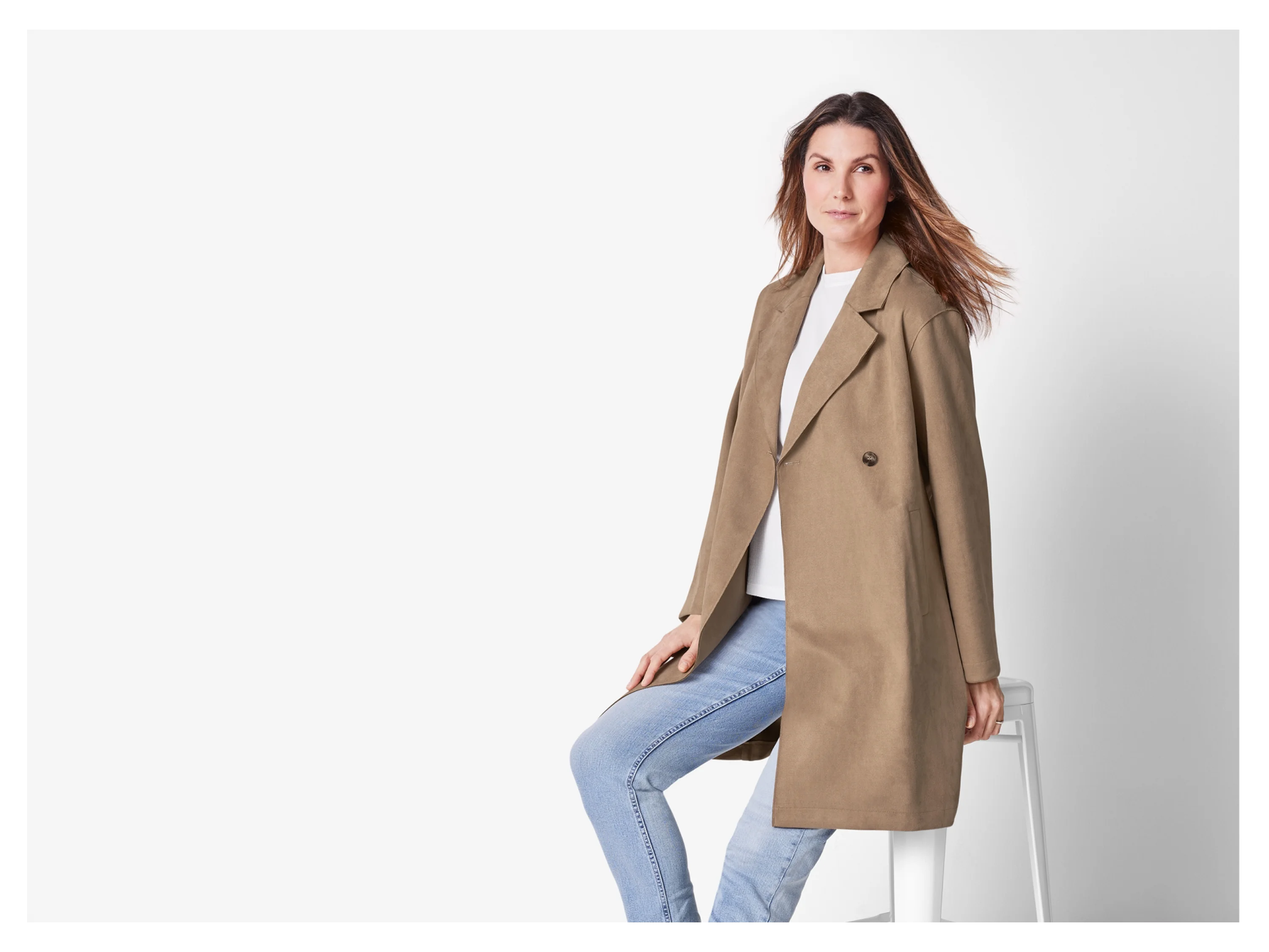 ESMARA® Damen Mantel, in eleganter Veloursoptik (Braun, 36) – Bild 2 von 4