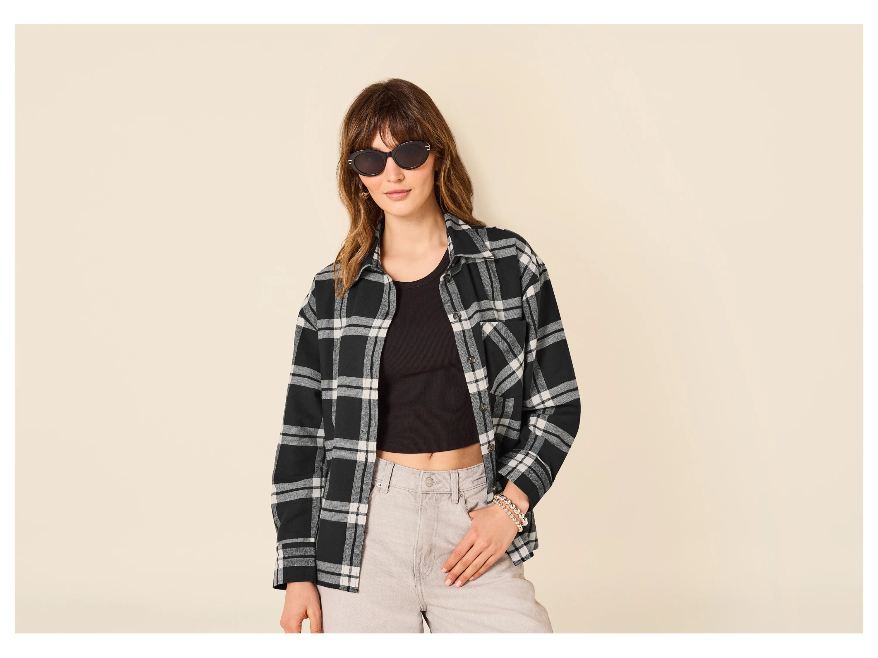 ESMARA® Damen Oversize-Flanellbluse (Schwarz, XS (32/34)) – Bild 2 von 4