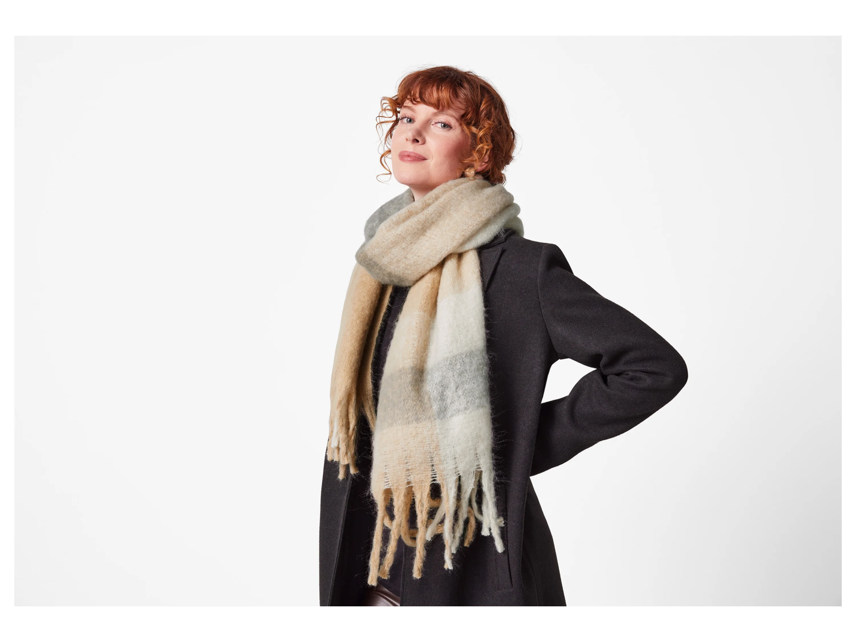 ESMARA® Damen Schal (Beige) – Bild 2 von 2