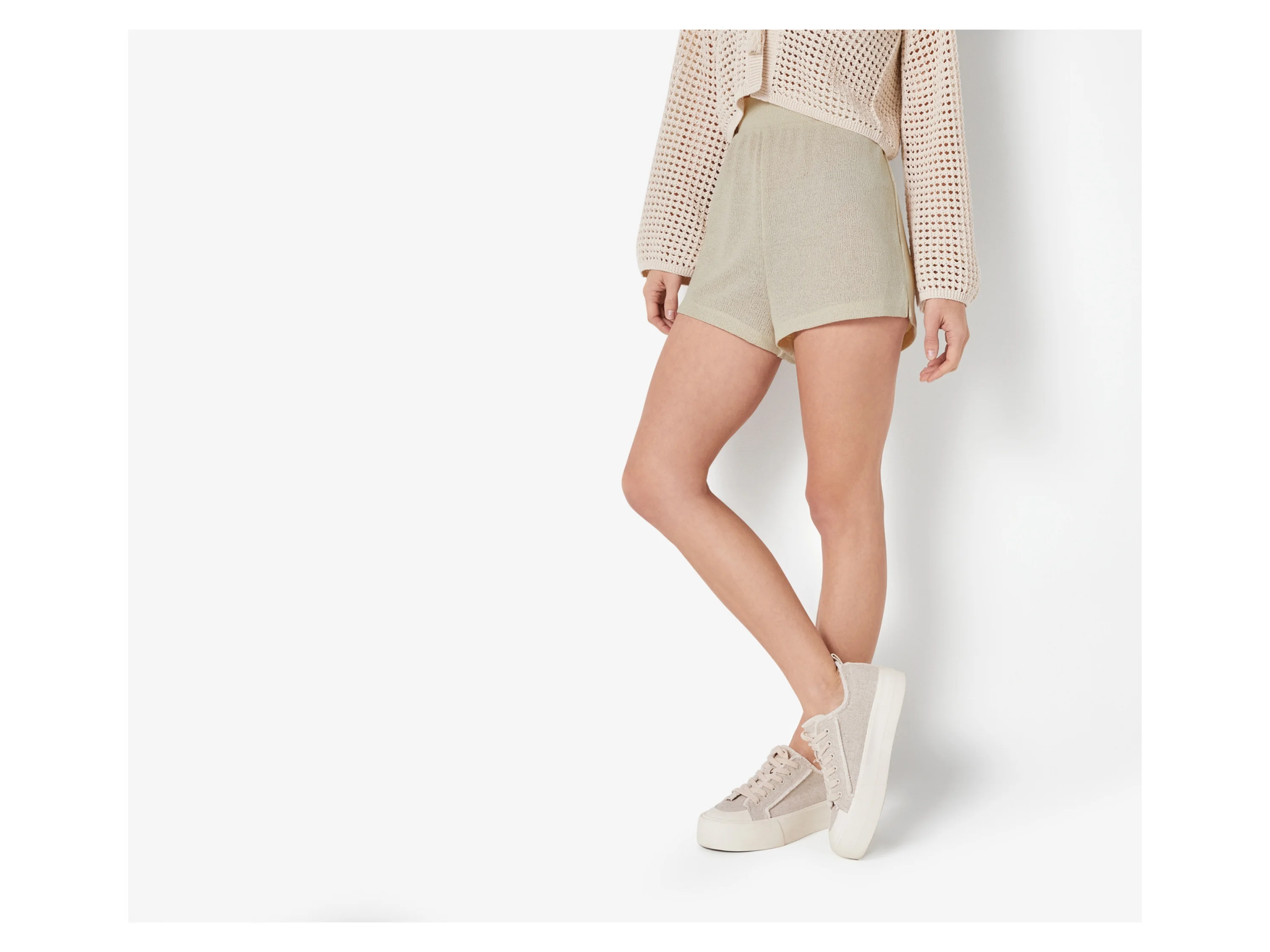 ESMARA® Damen Shorts (Beige, L (44/46)) – Bild 2 von 3