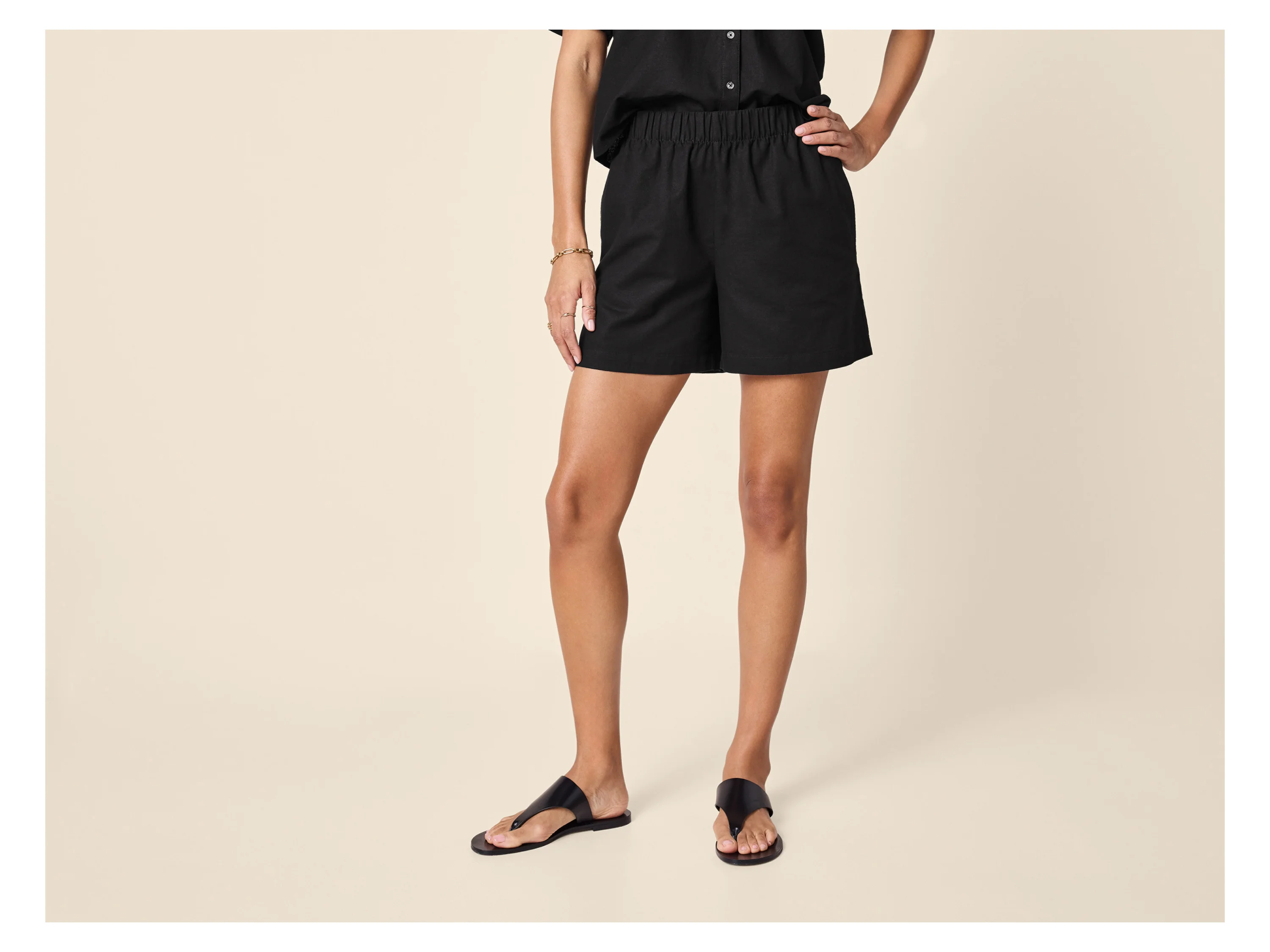 ESMARA® Damen Shorts mit Leinen (Schwarz, XS(32/34)) – Bild 2 von 3
