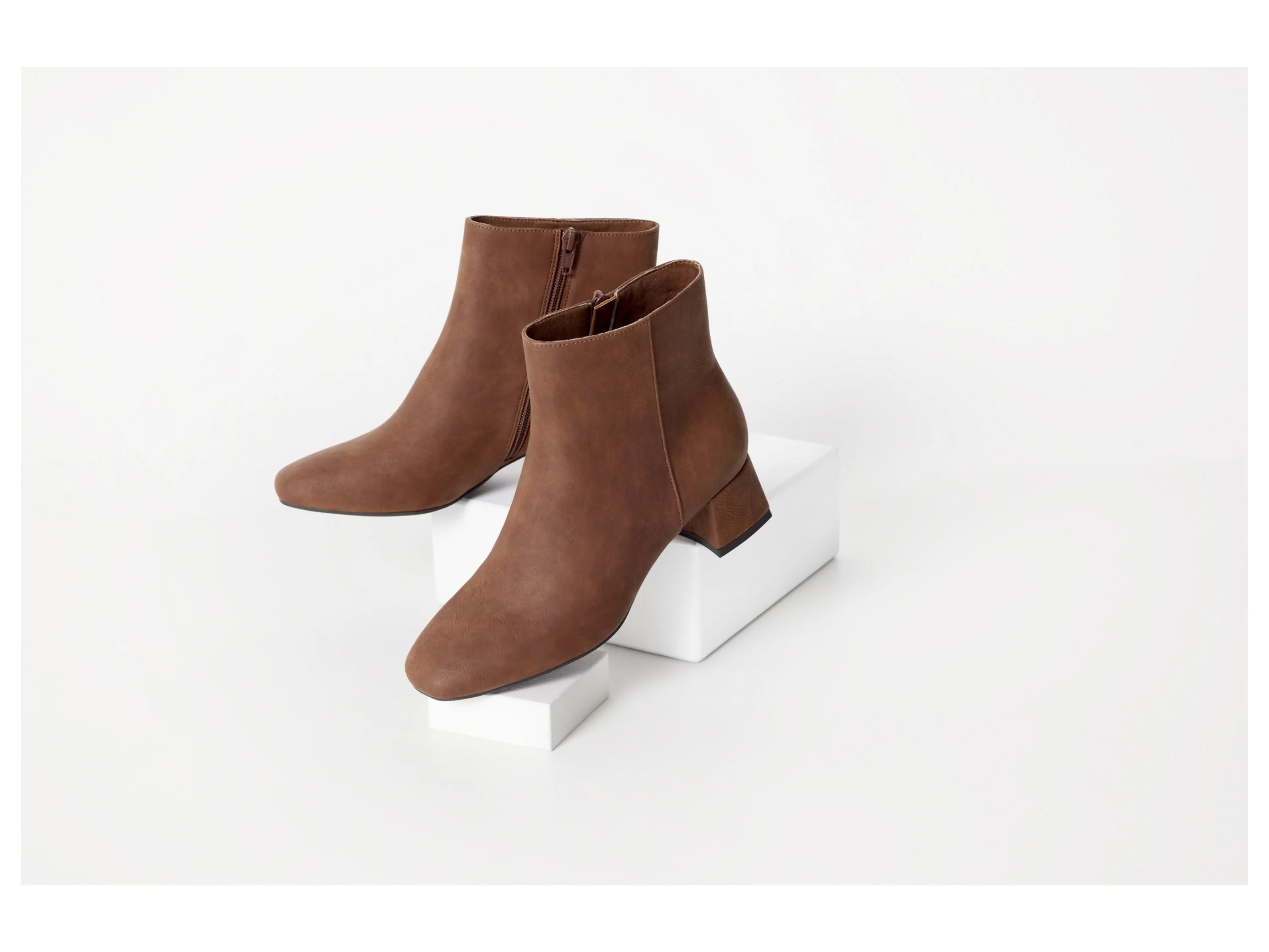 ESMARA® Damen Stiefeletten, mit seitlichen Reißverschlüssen (Braun, 37) – Bild 2 von 4