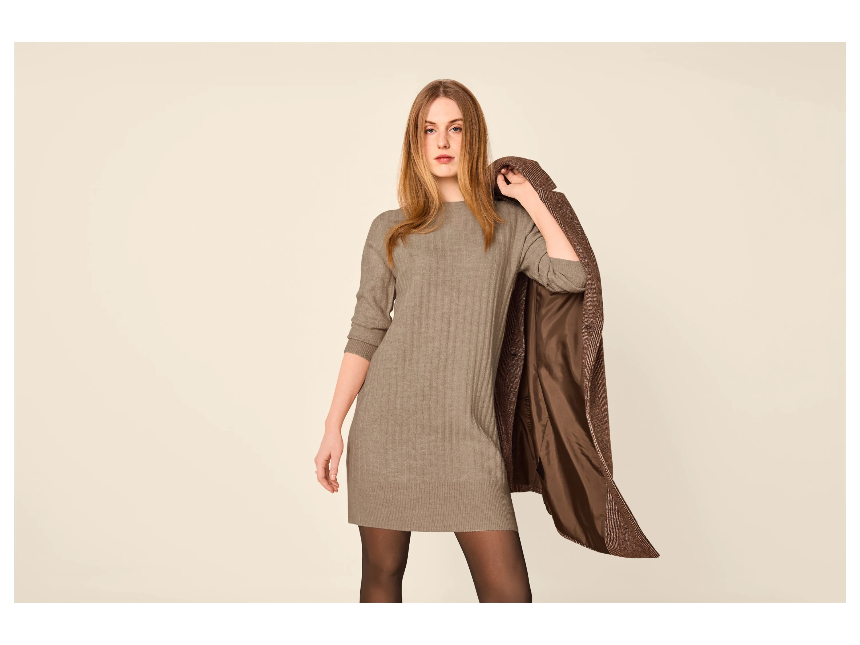 ESMARA® Damen Strickkleid (Beige, M(40/42)) – Bild 2 von 3