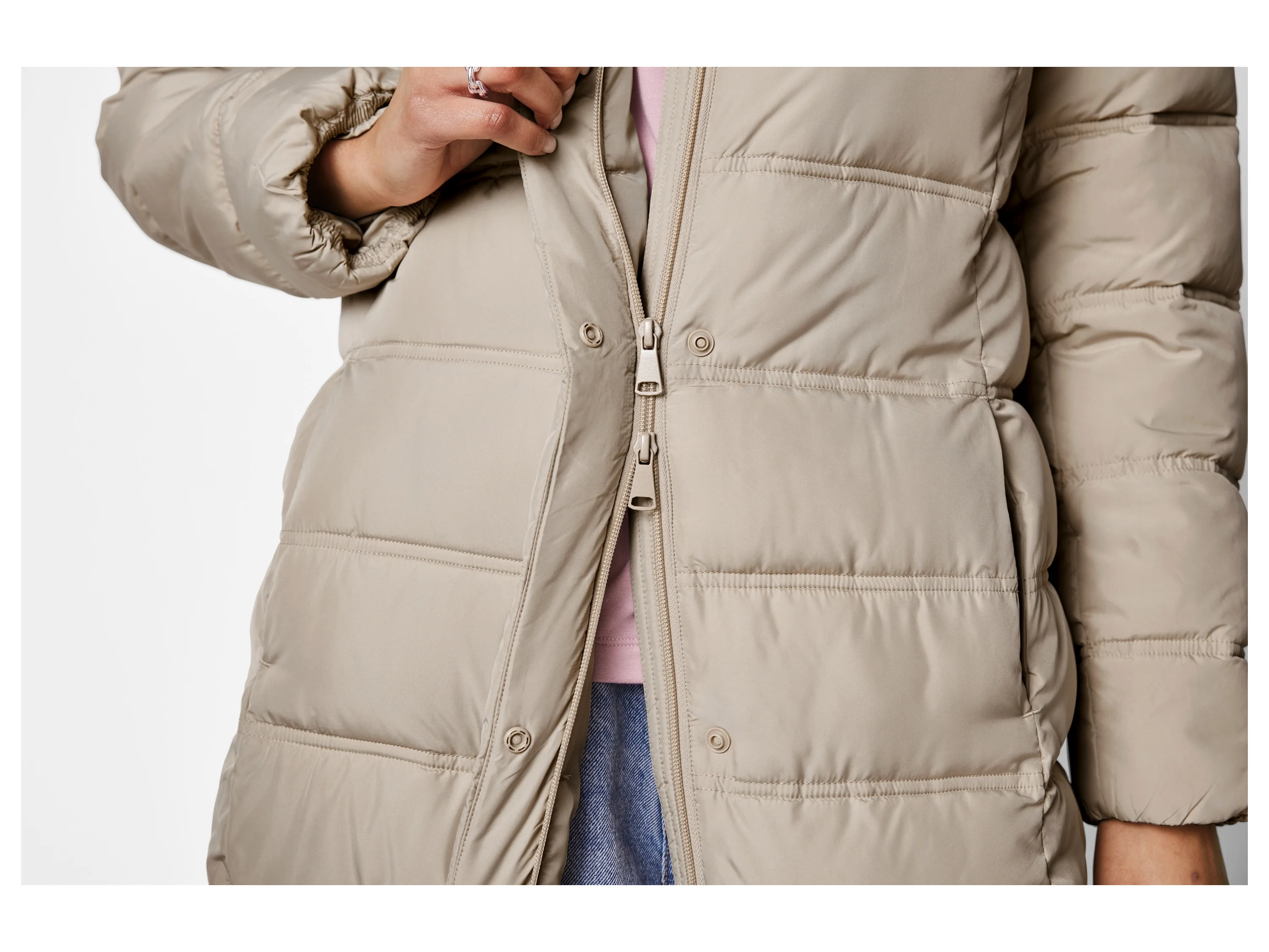 ESMARA® Damen Thermo-Steppmantel (Beige, L (44/46)) – Bild 4 von 4