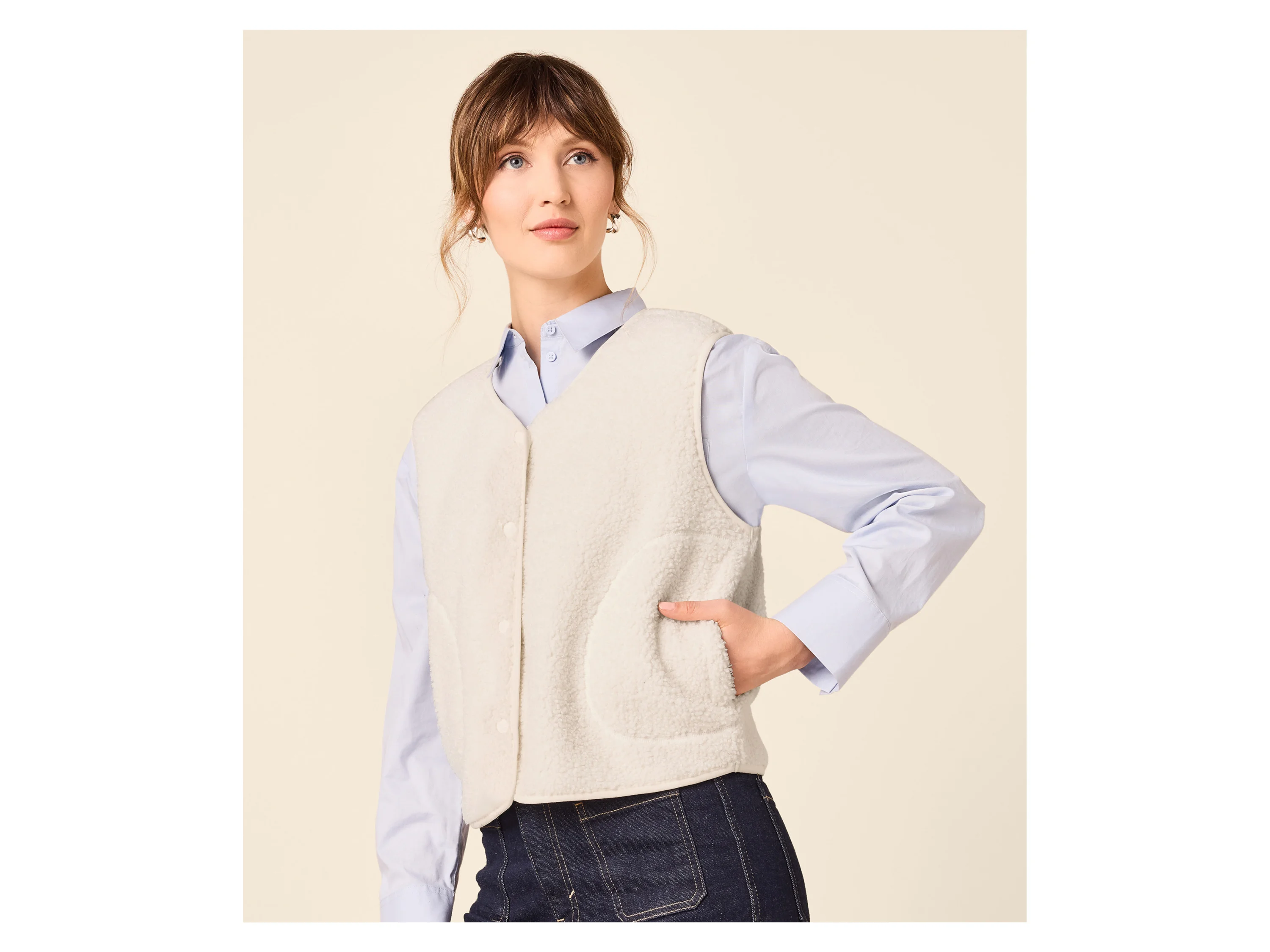 ESMARA® Damen Weste in Felloptik (Weiß, L(44/46)) – Bild 2 von 3
