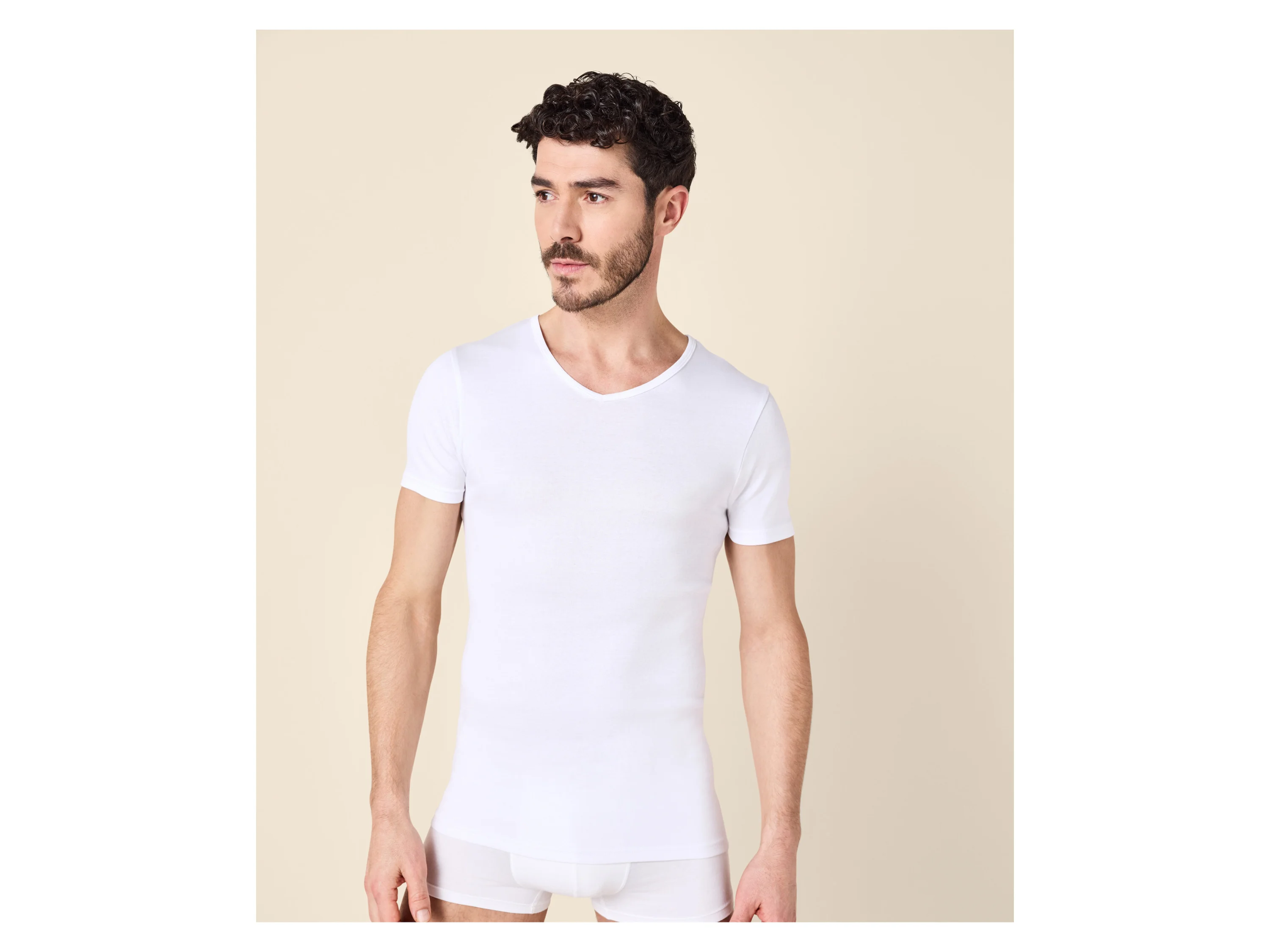 ESMARA MEN Feinripp-Unterziehshirts, 3 Stück (V-Ausschnitt, Weiß, 6/L) – Bild 2 von 4