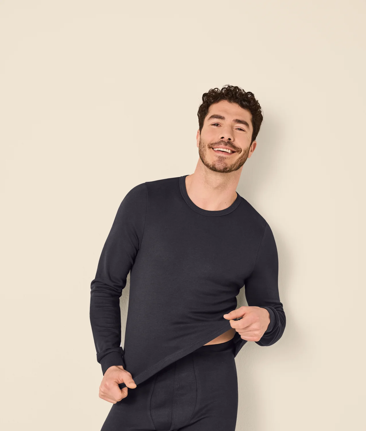ESMARA MEN Herren Thermounterhemd (Schwarz, 4/S) – Bild 2 von 2