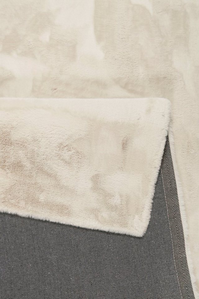 Esprit Hochflor-Teppich Alice ESP-4377, Kunstfell, rechteckig, Höhe: 25 mm, Kaninchenfell-Haptik, besonders weich und dicht, für alle Räume – Bild 5 von 5