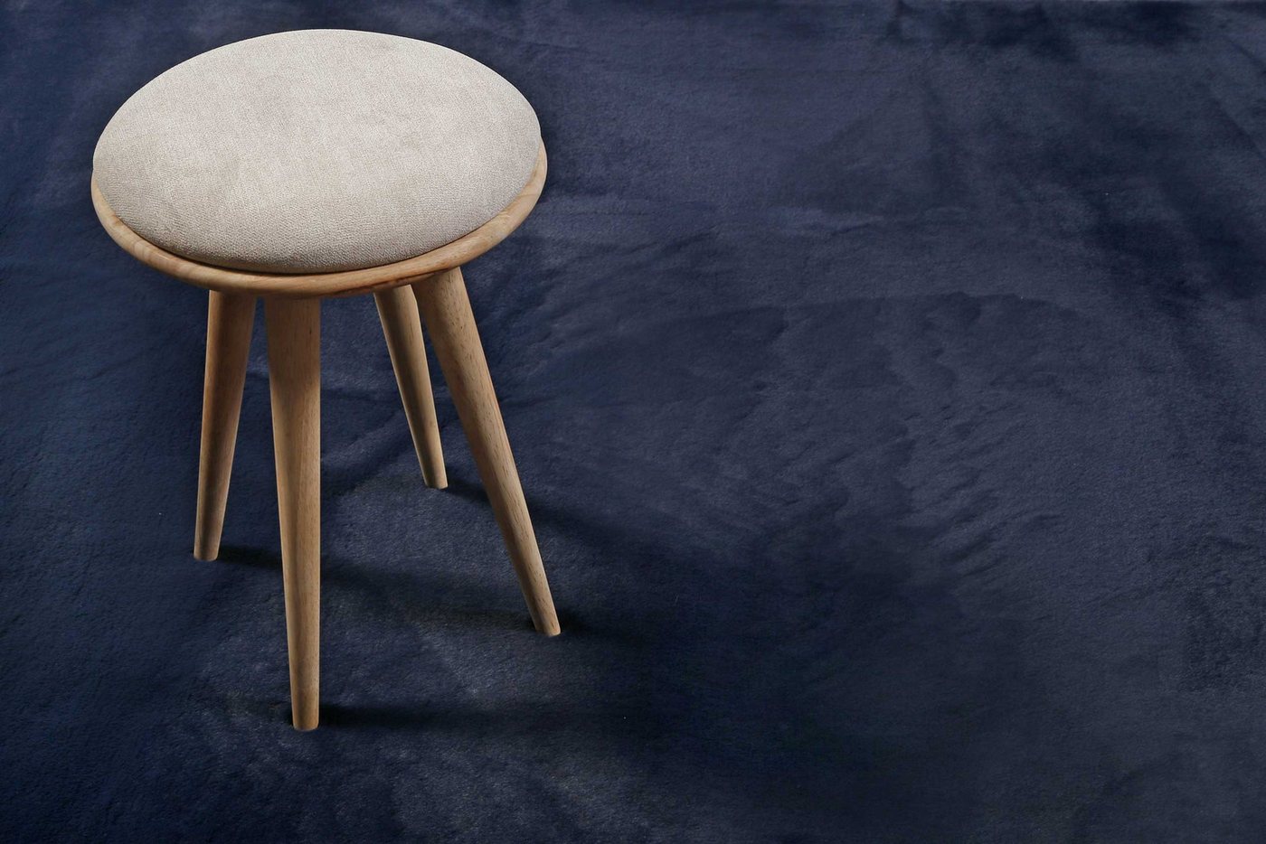 Esprit Hochflor-Teppich Alice ESP-4377, Kunstfell, rechteckig, Höhe: 25 mm, Kaninchenfell-Haptik, besonders weich und dicht, für alle Räume – Bild 3 von 5