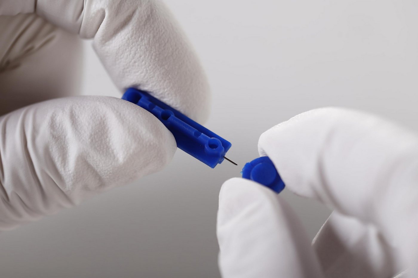 EUROPAPA Blutzuckermessgerät Lanzetten, Steril Einweglanzette, Blutlanzetten, Sicherheitslanzetten für Blutentnahme Blutzuckermessung Kapillare, EUROPAPA BG-Ser – Bild 3 von 5