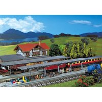 2 Bahnsteige