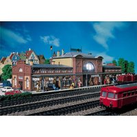 Bahnhof Mittelstadt