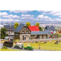 Bahnhof Mühlheim - Monatsmodell Mai