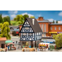 Fachwerkhaus mit Apotheke
