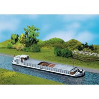 Flussfrachtschiff mit Wohnkajüte