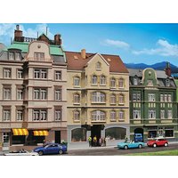 Stadthaus mit Kneipe