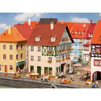 Stadthaus mit Passage