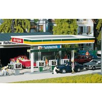 Zapfsäulen, überdacht