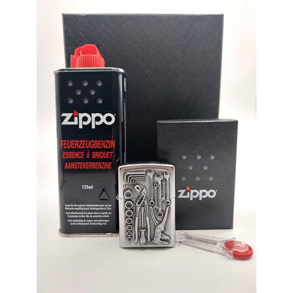 Zippo Feuerzeug ZIPPO Geschenkset Toolbox Werkzeugkasten Mechaniker Handwerk Feuerzeug (4 teiliges Set inkl. Zippo, Benzin, Feuersteine und Geschenkbox)