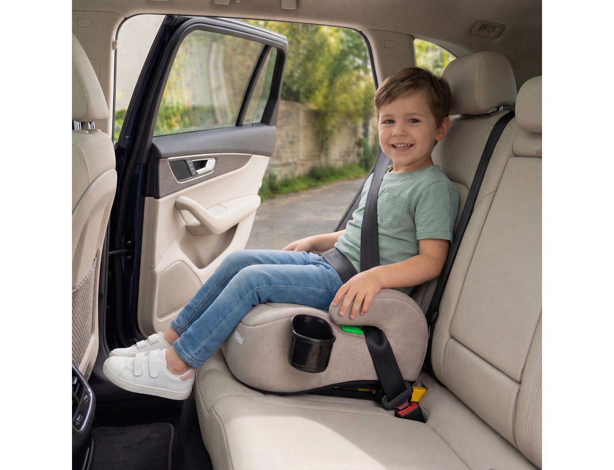 Fillikid Kindersitzerhöhung Flip Deluxe, Auto mit verstellbarem Iso-Fix, ab: ab 6 Jahren, bis: bis 12 Jahre, ab: 125 cm, bis: 150 cm, mit Flaschenhalter – Bild 2 von 5