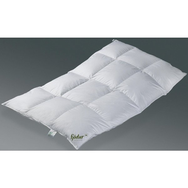 fjödur Federbettdecke Fabiennes Basic, Bettdecken für Winter, Decke, Füllung: 85% Federn, 15% Daunen, Bezug: 100% Baumwolle, Bettdecke 135x200 cm, allergiker ge