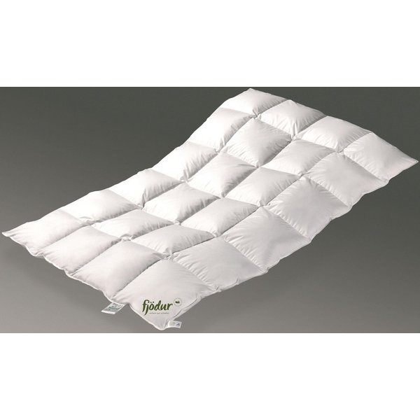 fjödur Federbettdecke Fabiennes Basic, Bettdecken für Winter, Decke, Füllung: 85% Federn, 15% Daunen, Bezug: 100% Baumwolle, Bettdecke 135x200 cm, allergiker ge