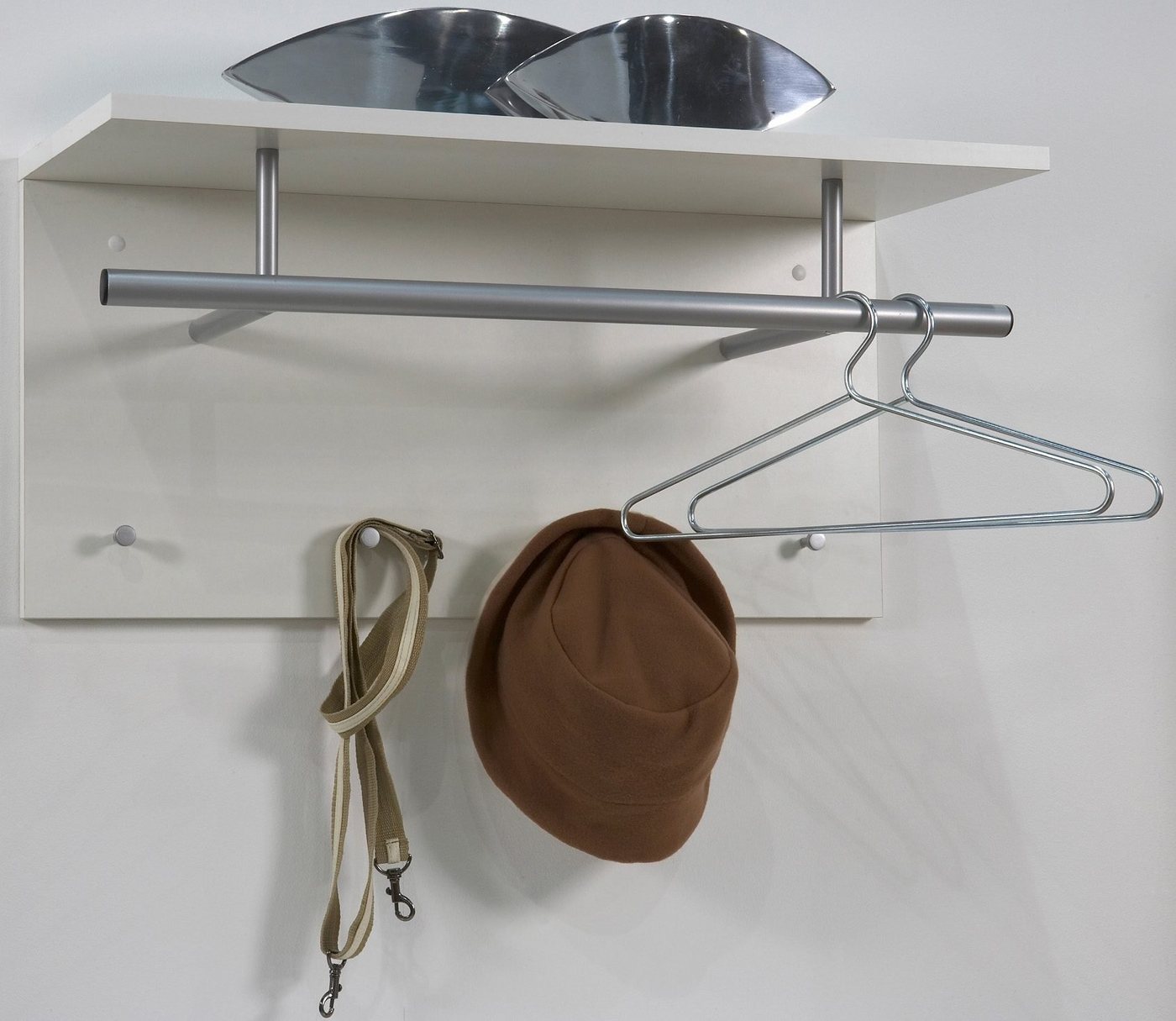 FMD Garderobenpaneel Spot, Wandgarderobe mit Kleiderstange, Ablage und vier Haken, Breite 72 cm – Bild 2 von 5