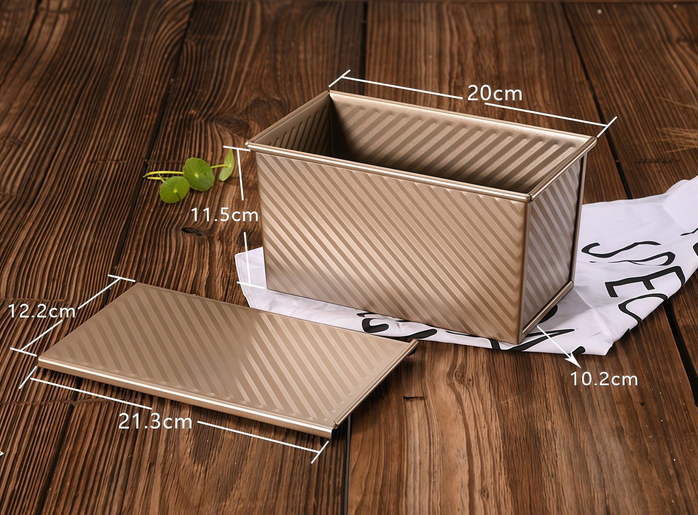 FOUORTUNATE-BEE Brotbackform Antihaft-Brotbackform mit Deckel – Ideal für Toast und Kuchen, Praktische Toast- und Kuchenform für gleichmäßiges Backen zu Hause – Bild 2 von 5
