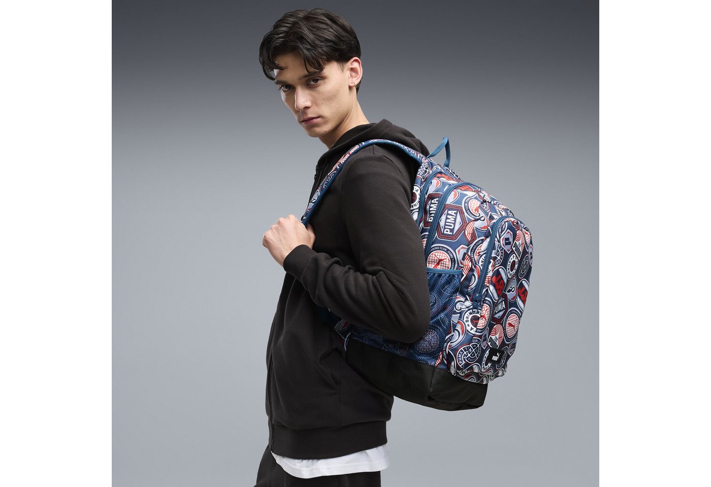 PUMA Freizeitrucksack PUMA Academy 29 l Rucksack mit Allover-Print Erwachsene – Bild 2 von 5