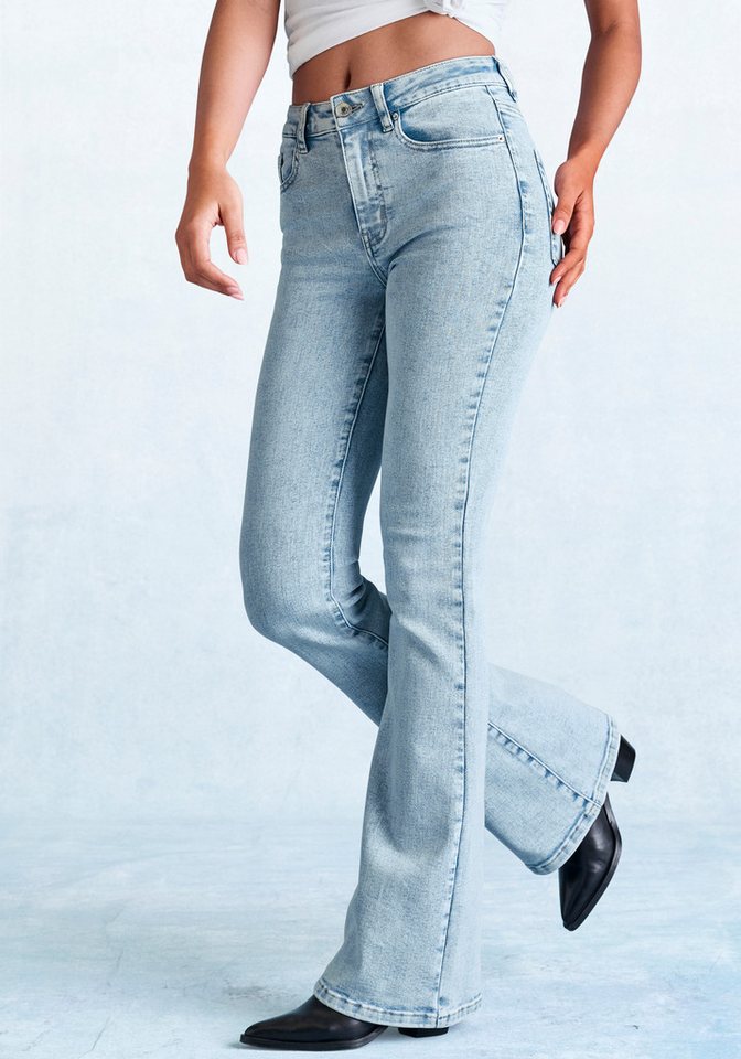 French Connection Bootcut-Jeans mit Used-Waschung und klassischem 5-Pocket-Design ausgestellte Beinform, Flared-Jeans, Stretchjeans,elastisches Material – Bild 2 von 5