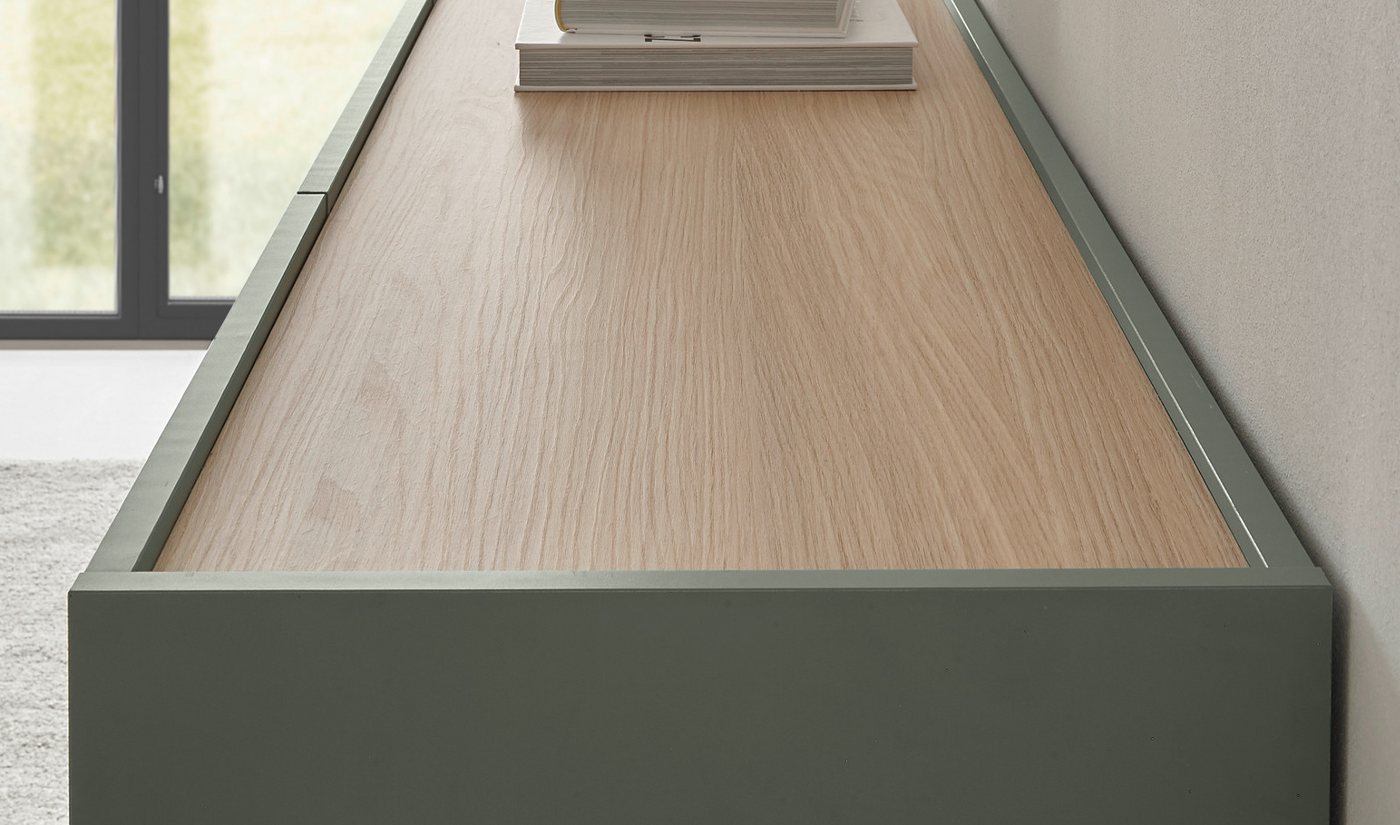 Furn.Design Wohnwand Center, (3-teiliges Set in Salbei mit Eiche Dekor, ca. 340 cm), mit 10 Fächern und 220 cm TV Lowboard – Bild 4 von 5